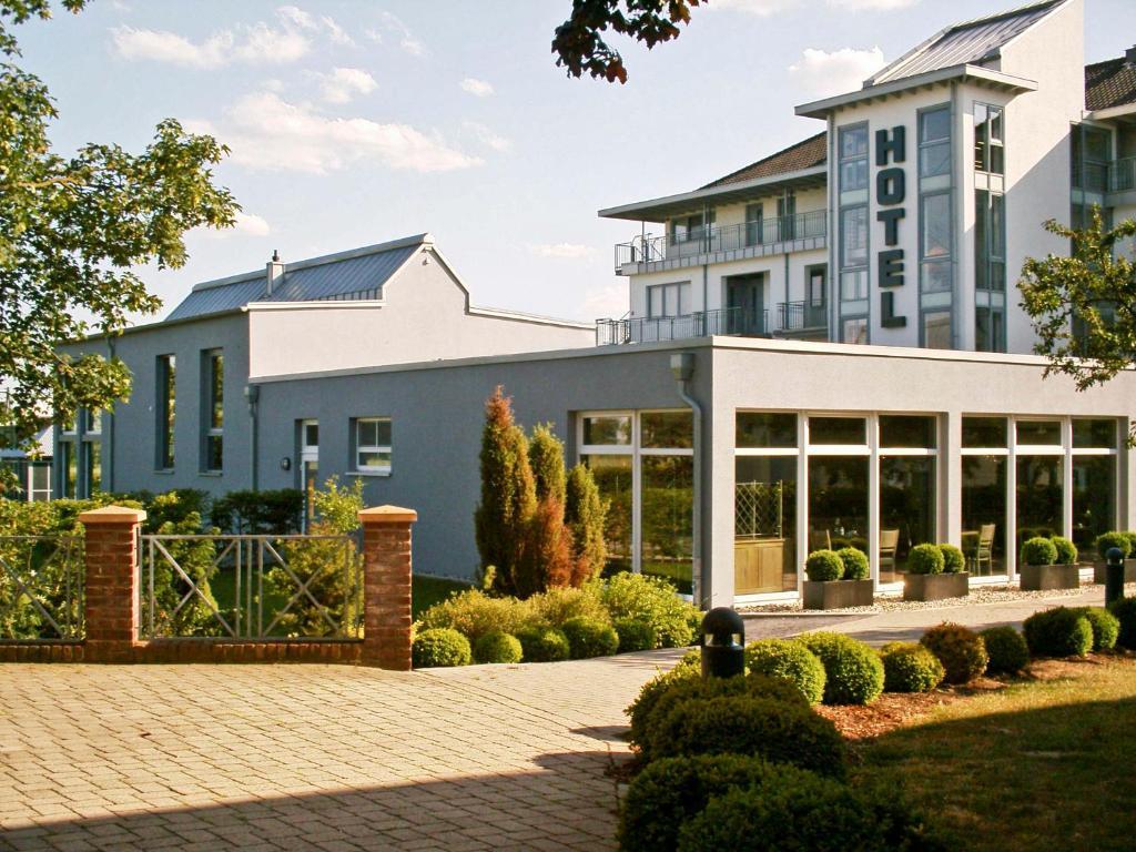 Hotel Till-Moyland Garni Экстерьер фото